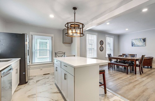Macon House | Walk to Mercer University: Home w/Yard in Macon!