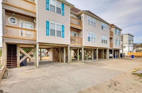 North Carolina Coast House | Walk to Ocean: Carolina Beach Condo w/2 Balconies
