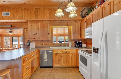 Arley Cabin | "WATER'S EDGE" - Main Channel views, flat lot, boat slip and PWC port!