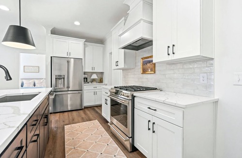 Dadeville House | Waterfront 4 bedroom house on beautiful Lake Martin, AL - sleeps 10