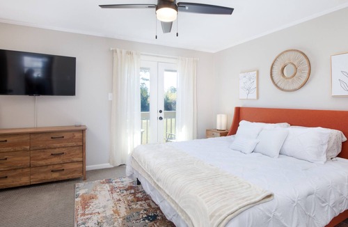Biloxi House | Waterfront Townhome - Bayside NEW REMODEL - Pool, Patio with Grill