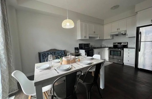Waterloo House | Waterloo Modern Rustic Haven