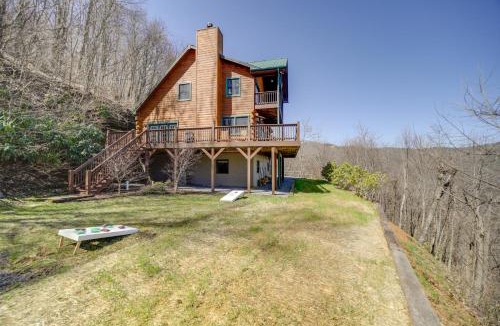 Settlers Ridge House | Waynesville Vacation Rental w/Mountain Views!