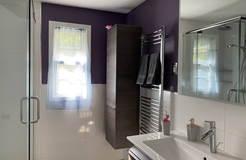 Mars Hill Cottage | Welcome to Sunshine Knoll for countryside warmth from sunrise to sunset!