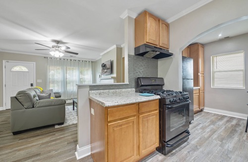 Capitol View House | West End Retreat Near Downtown ATL & Beltline