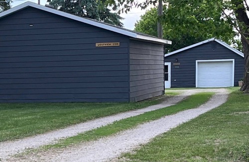 Thomson House | Westview Retreat - 2 Bed 2 Bath home on the Mississippi River