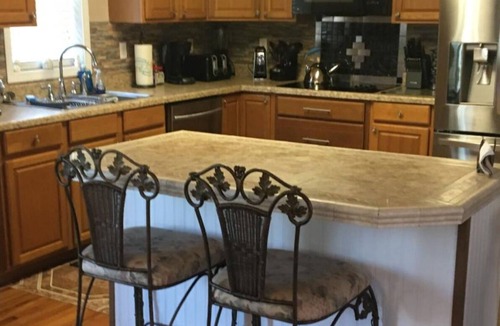 Gulfport House | WHISPERING SANDS COTTAGE, 2 PETS STAY FREE, GULF VIEW,
