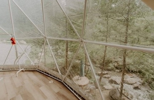Cosby House | Whispering Waters Dome Getaway