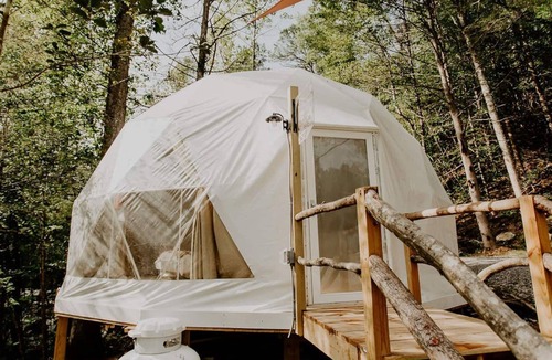 Cosby House | Whispering Waters Dome Getaway