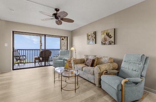 South Island Apartment | Winward Point Unit 211 condo