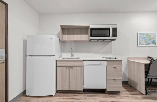 Canton Hotel | WoodSpring Suites Atlanta Canton