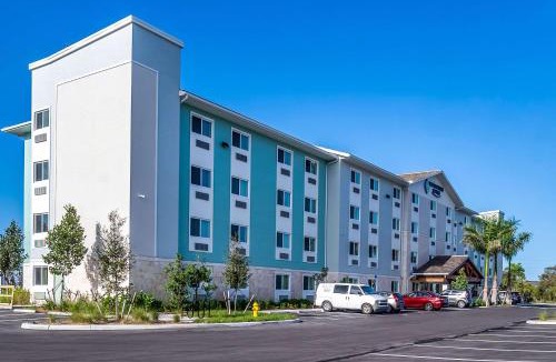 East Naples Hotel | WoodSpring Suites Naples West