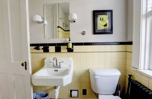 Frankfort Apartment | Work-Ready Studio, Walk to Capitol, Weekly/Monthly