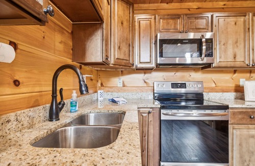 Cosby Cabin | You WOOD love it here!