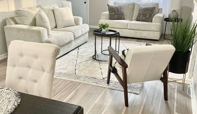 10 mins from Airport 15 min to Downtown Atlanta & Convention Center