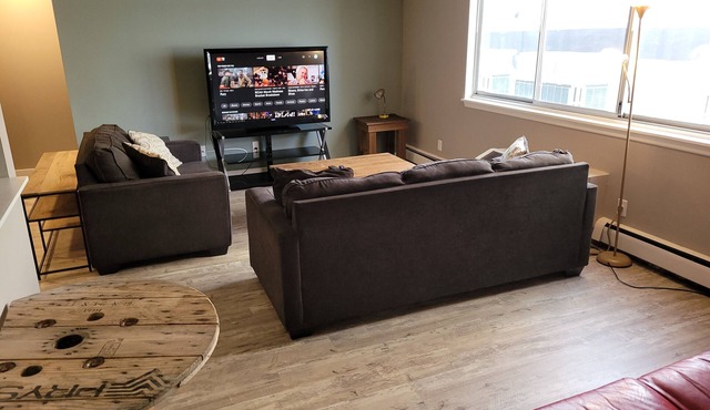 2 Bed 2 Bath Spacious Apartment Downtown Cedar Rapids in Cedar Rapids