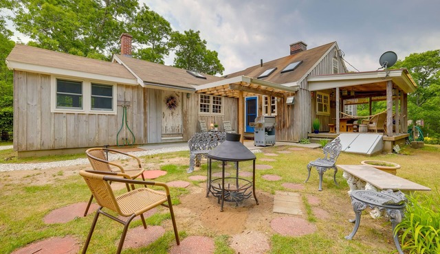 2 Mi to Beach! Cape Cod Family Retreat w/Deck in Brewster