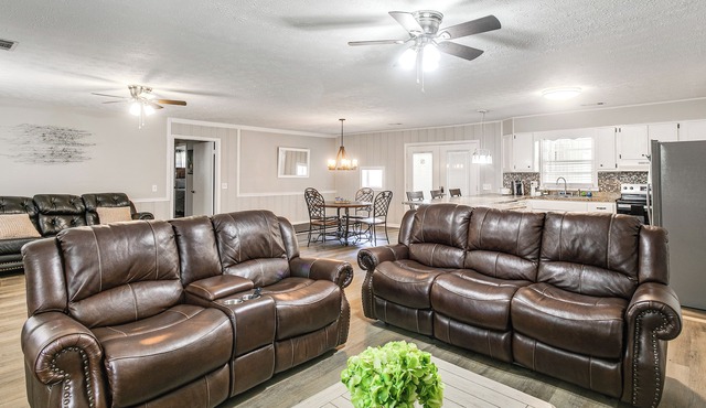 2 Mi to Dtwn Vidalia! Pet-Friendly Retreat w/Yard