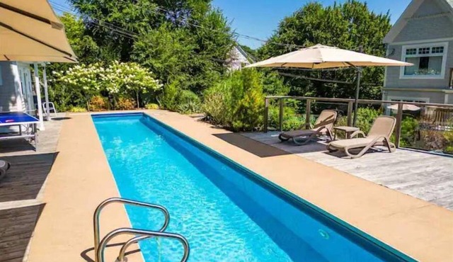 2500' | Front HBR | Lap Pool | DT 5 Min Walk | 3BD in Chester