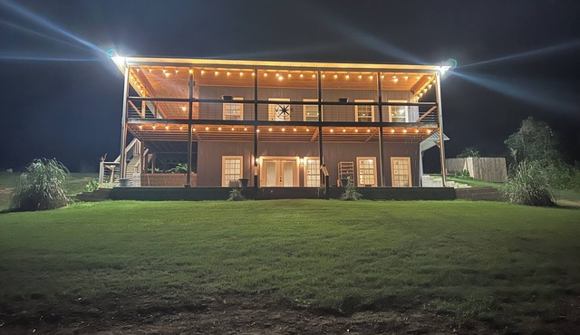 3-bedroom, 2-bathroom lake house on Lewis Smith Lake located in Crane Hill, AL