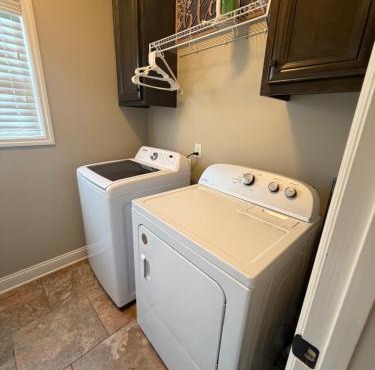 3BR Retreat I-75 Nearby Drive to Wild Adventures