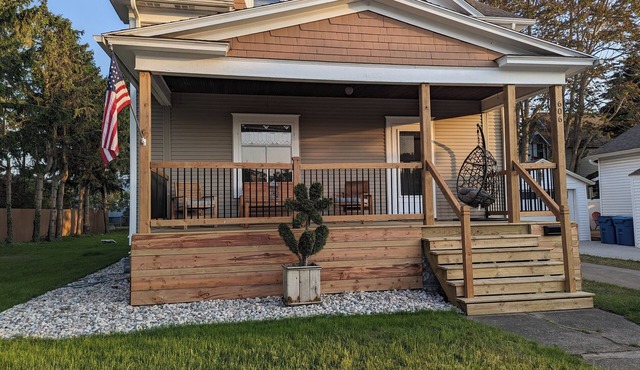 4-bed 2 bath home located in Downtown Grand Haven in Grand Haven