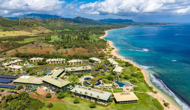 5-bedrooms at beachfront Outrigger Kauai Beach Resort. Multi-Unit Flexibility. in Lihue