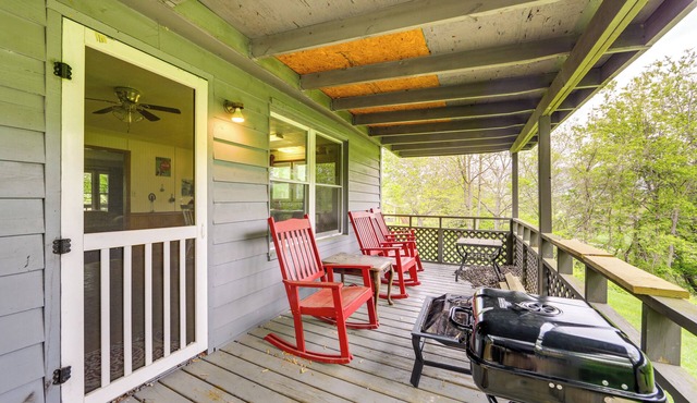 5 Mi to Lake Junaluska: Mtn Haven w/Deck!