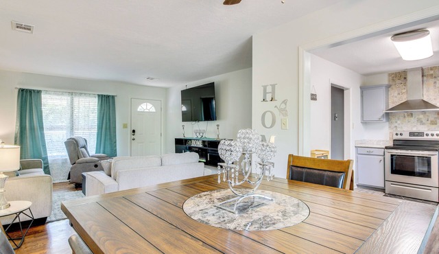 7 Mi to Dtwn: Family-friendly Augusta Home w/Yard