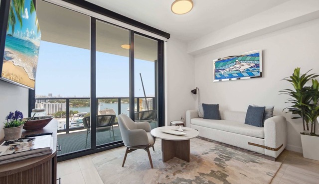 72 Park Luxury Condo with Resort Amenities