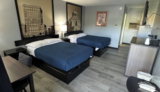 Acorn Motel