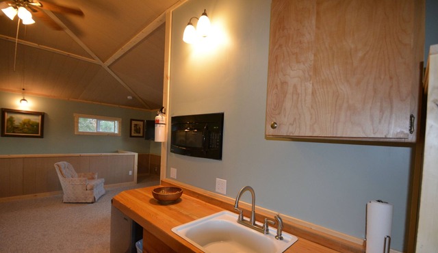 Affordable newly constructed apartment, walking distance to Yellowstone River in Pray