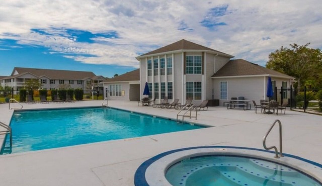 Anchors Away Gulf Shores Alabama 1 bedroom condo