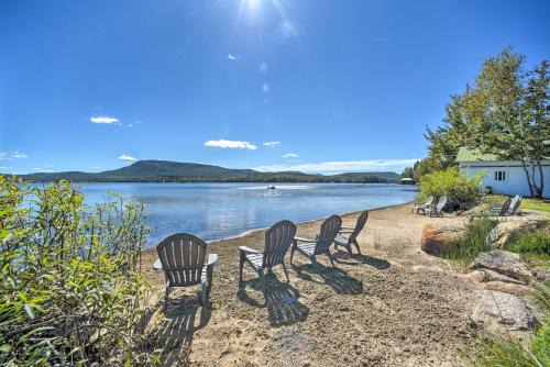 Beach & Kayaks: Waterfront Cabin on Lake Pleasant! in Lake Pleasant