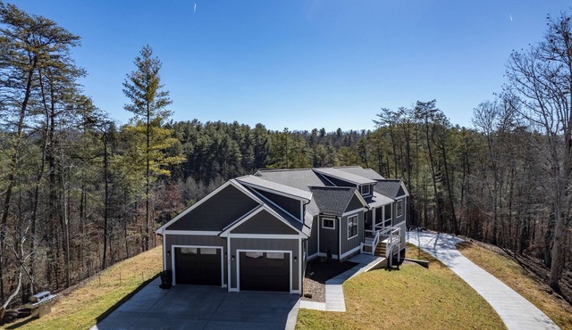 Beautiful New Construction Home in Weaverville