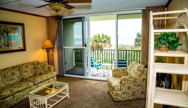 Beautiful Oceanfront Suite with Direct Access to Cocoa Beach - August 2024