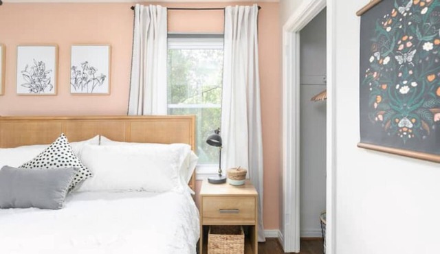 BHAM Beauty! 2 King Bed/2 Bath. Clean and Cozy!