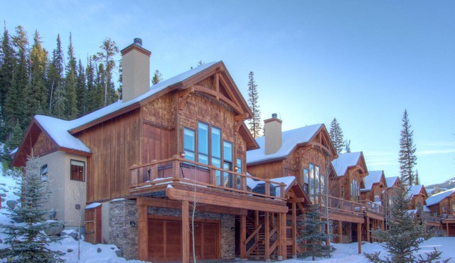 Black Eagle Retreat | Hot Tub Ski to Village Sleeps 12 in Big Sky