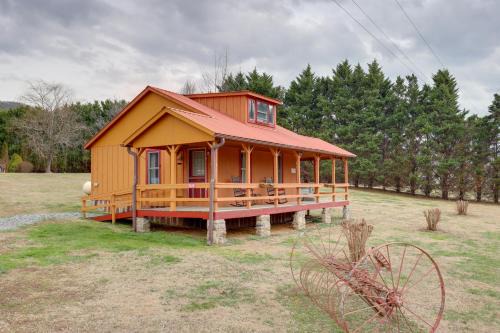Blue Ridge Hideaway! Cabin w/River Access & Views