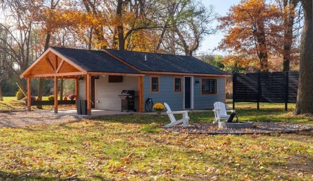 Bone's Backwater Retreat - "Where Rest and Relax are on Repeat!" 1 bd Cabin in Charles City