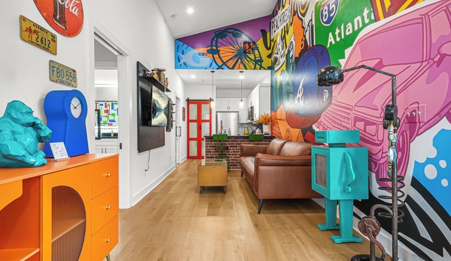 Brand New + On-Site Coffee Shop + 12 mins to Airport & 25 mins to Downtown