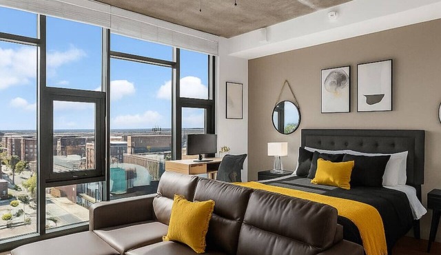 Bright + Airy Studio | Perfect City Escape 7