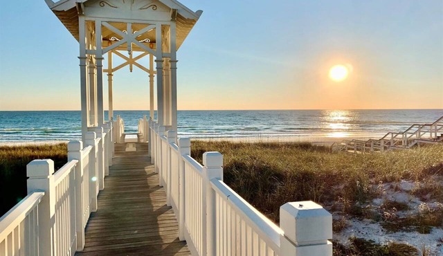 Carillon Market 305 | Renovated Gulf-Front Escape