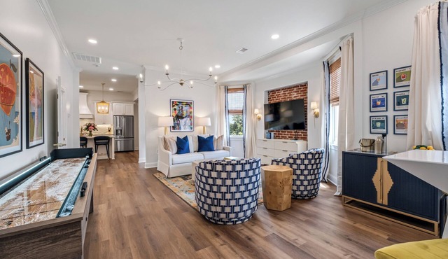 Charming 1-bedroom condo in beautiful Downtown Macon.