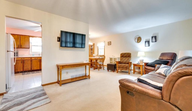 Clear Lake Vacation Home Rental - Pet Friendly! in Clear Lake