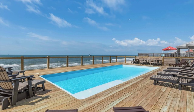 Coastal Gem on the Sand With Large Deck, Ocean Views & Private Pool & Hot Tub