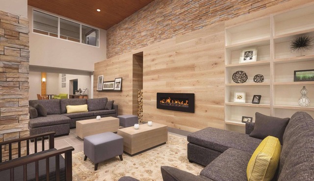 Country Inn & Suites by Radisson Macon West