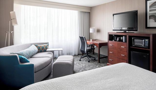 Courtyard by Marriott Seattle Federal Way in Federal Way