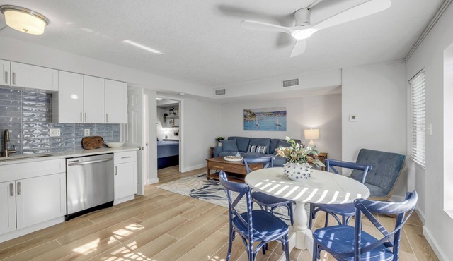 Cozy Coastal Retreat–1BR w/Kitchen & Ocean Access-unit 9