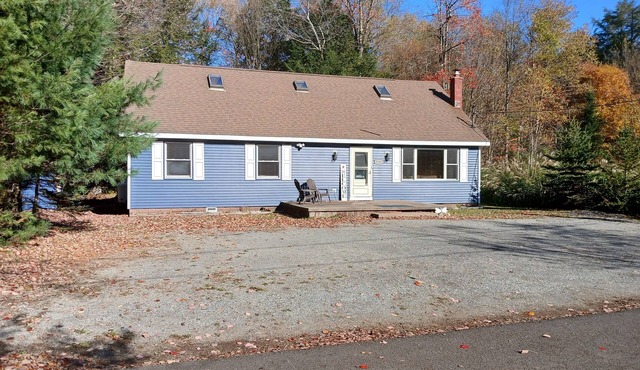 Cozy Elm- Family oriented neighborhood w/Lake-rights to White Lake